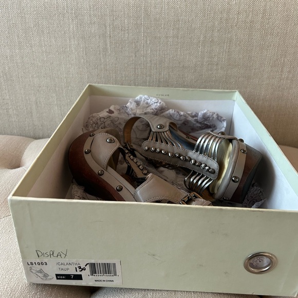 Lovely People platform sandals - Picture 5 of 6